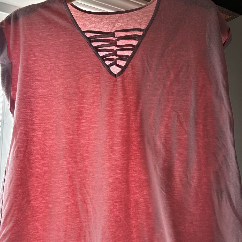 Women's Pink V-Neck Top